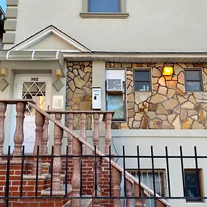 https://brooklyn-studios-by-the-beach.us-newyorkcity.com