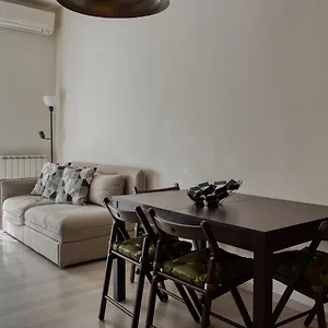  Appartamento Joivy Vibrant 2bed With Balcony